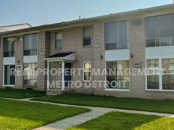 22148 Dante St, Oak Park, MI