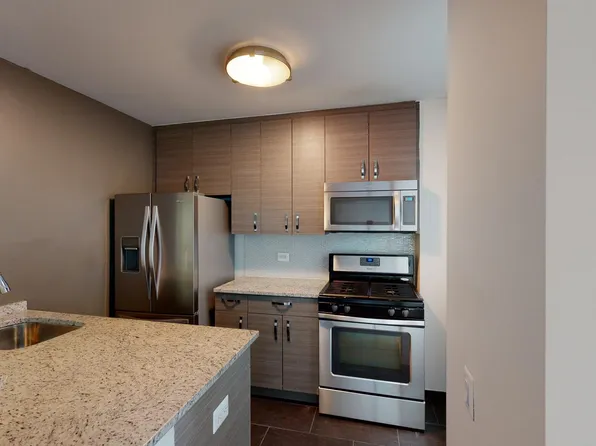401 East 34th Street N13N image 1 of 9