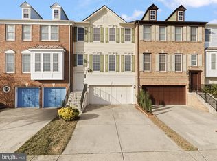 120 Great Laurel Sq SE, Leesburg, VA