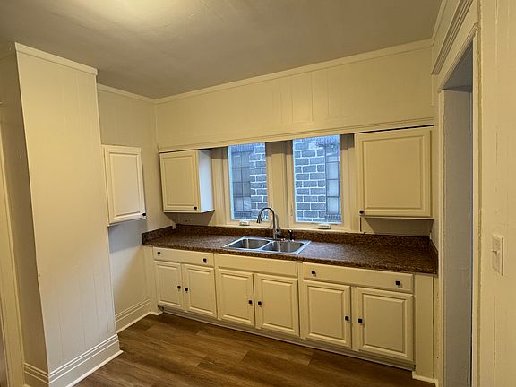2nd image of 565 Webster Ave