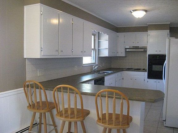 5th image of 308 Starmont Dr
