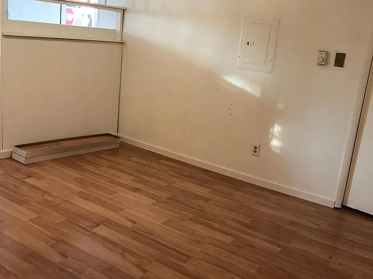 1800 Latona St #1 — Photo 6
