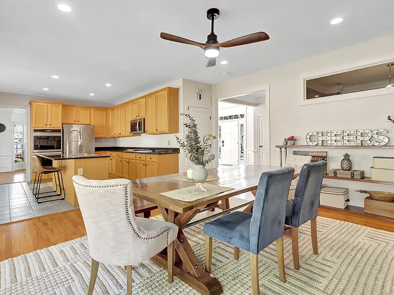 5231 Winter View Dr — Photo 28