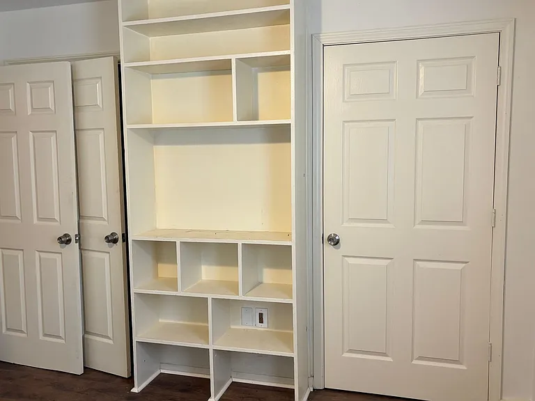 410 Oneida Ave — Photo 5