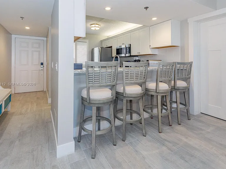 101 S Seas Dr #502 — Photo 8