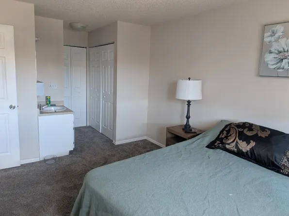 5038 El Camino Dr APT 72, Colorado Springs, CO 80918