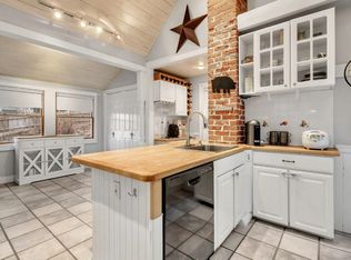 4-6 Sandy Pl #4, Canton, CT 06019