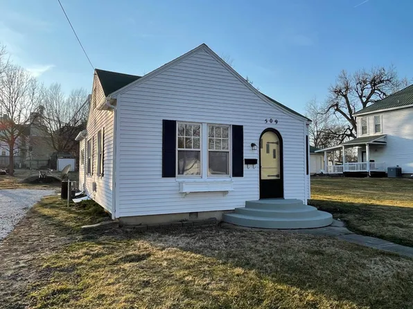 509 N Jackson St, Pittsfield, IL 62363