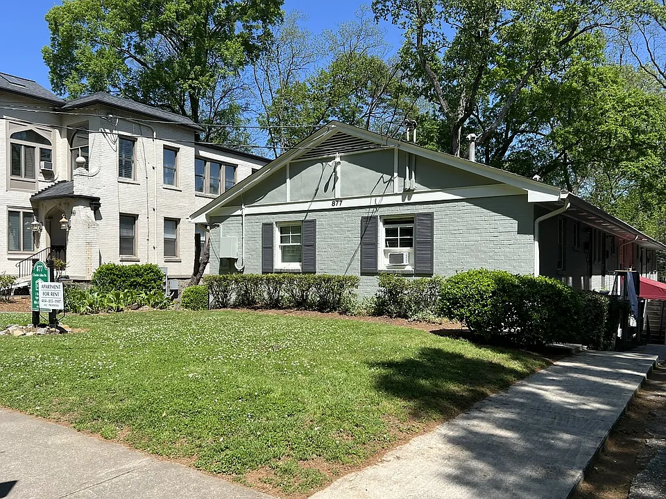 877 Charles Allen Dr NE #5