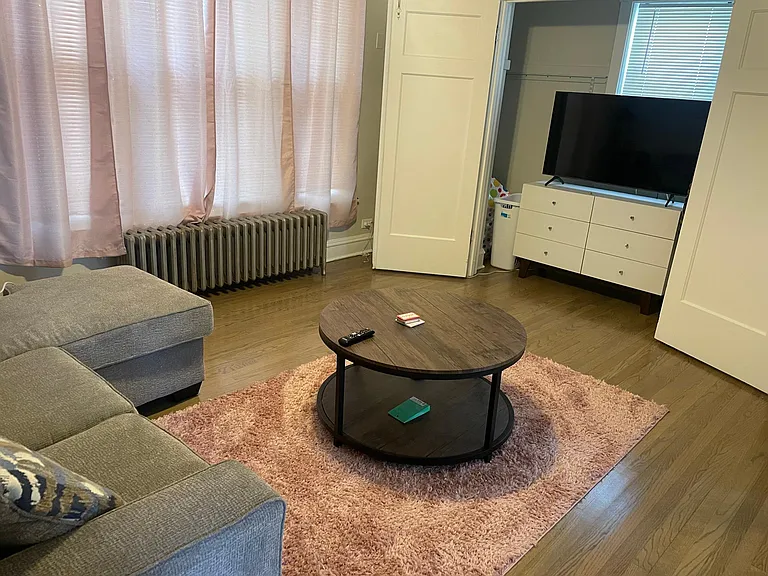 2510 W Thorndale Ave #2 — Photo 9