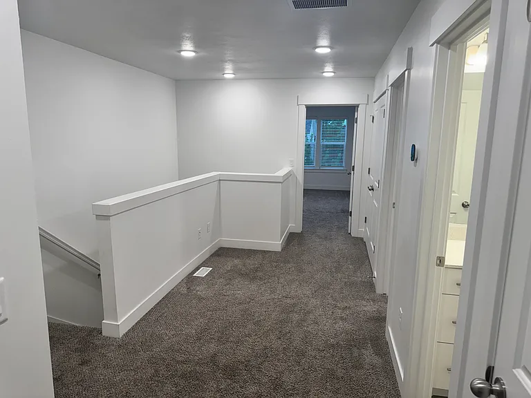 1913 S 1280 W — Photo 10