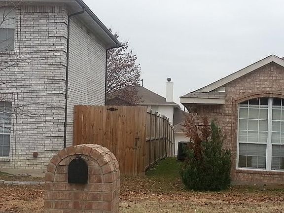 2nd image of 3017 Caribou Ct