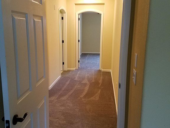 4th image of 307 Blossom Rock Ln