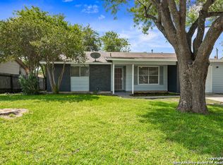 4350 Sunshadow St, San Antonio, TX 78217