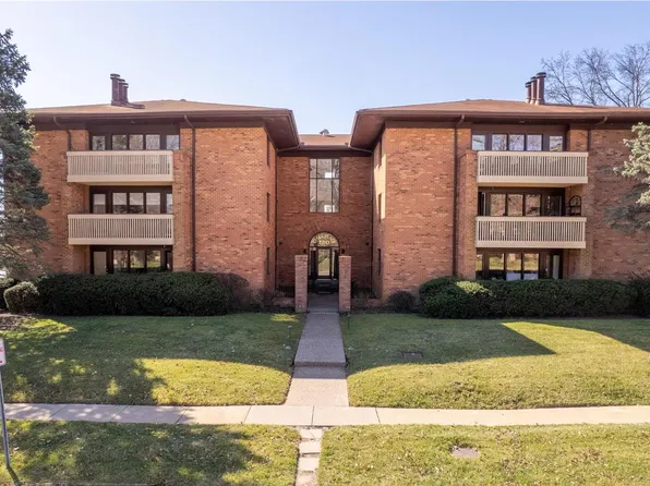 120 W Essex Ave APT 1A, Saint Louis, MO 63122