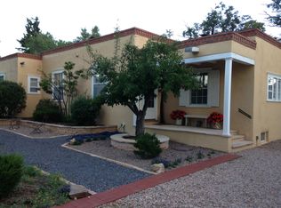852 Old Santa Fe Trl, Santa Fe, NM 87505
