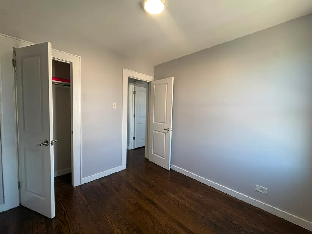 3 bed, 1000 sqft, $2,500 — Photo 3