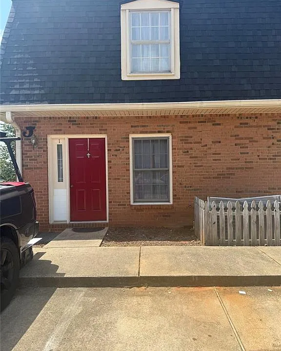 3730 Old Flowery Branch Rd