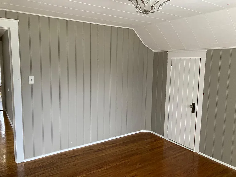 2318 Logan St — Photo 11