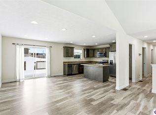 125 Sawgrass Ave, Vine Grove, KY 40175