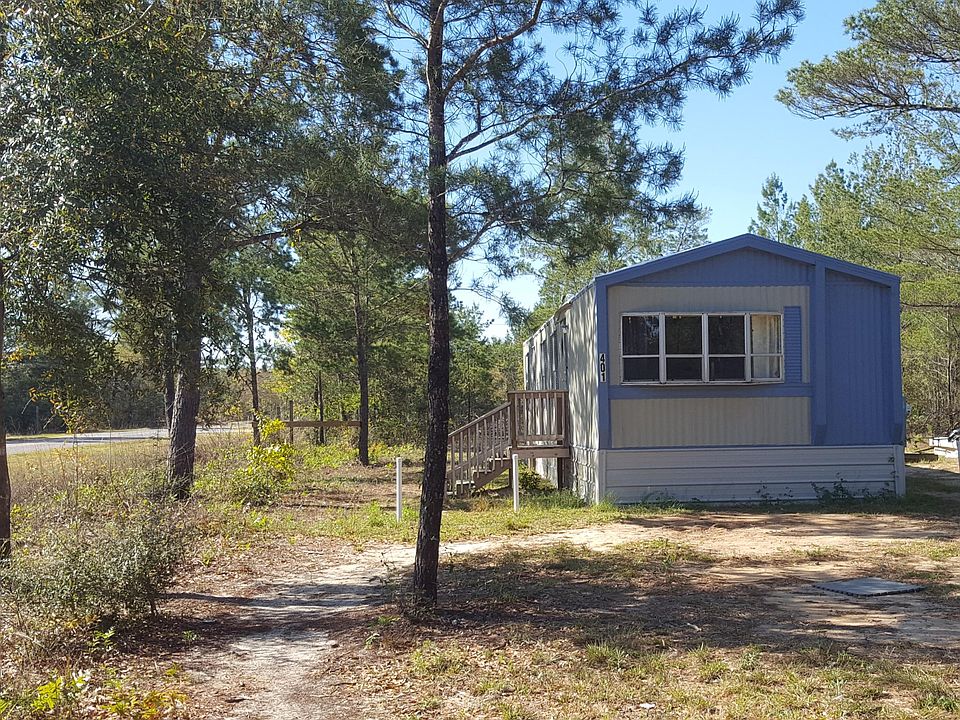 2nd image of 401 Violet Ln
