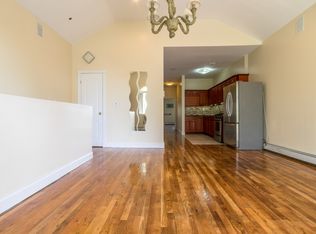 647 Midwood St FLOOR R, Brooklyn, NY 11203