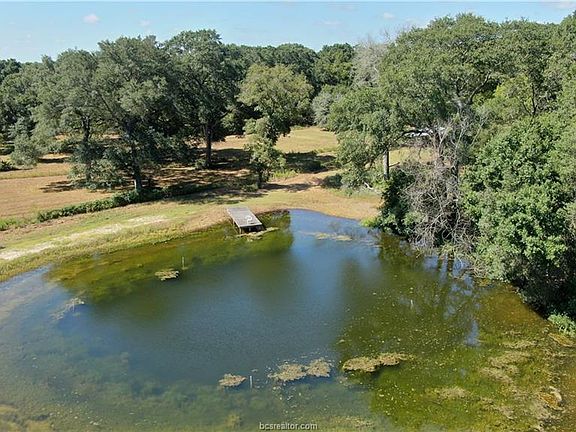 3rd image of 1400 New Years Creek Ln