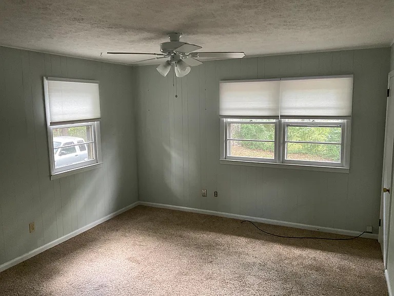 71 Maple St #4 — Photo 7