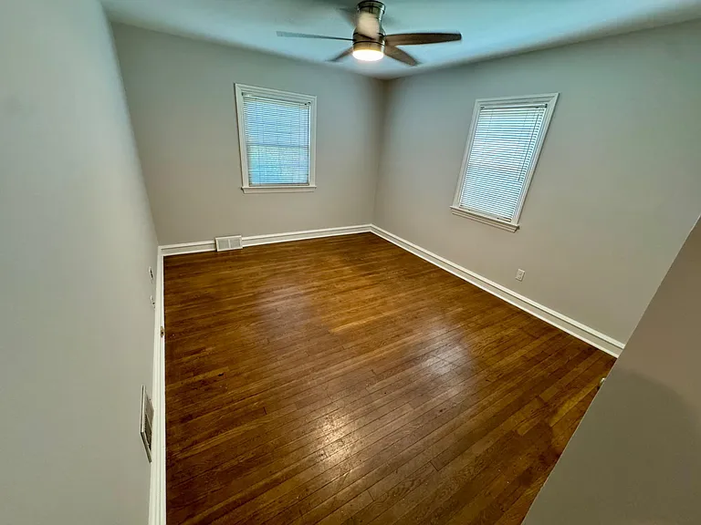 416 Townsend Rd — Photo 13