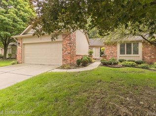 37007 Driftwood #3, Farmington, MI 48331