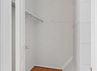 13345 Point Rider Ln, Herndon, VA 20171