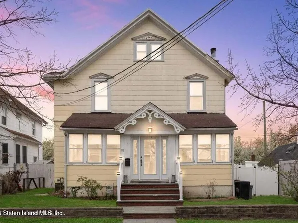 110-112 Johnson Ave, Staten Island, NY 10307