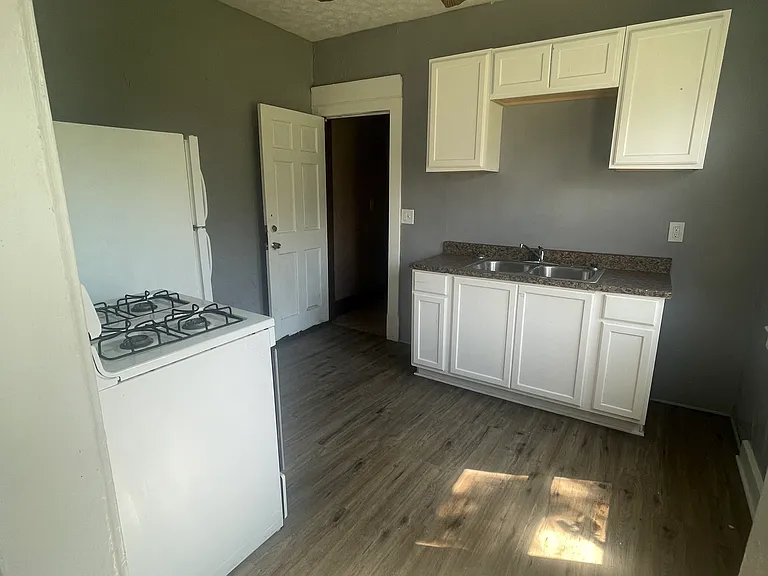 11626 Durant Ave — Photo 17