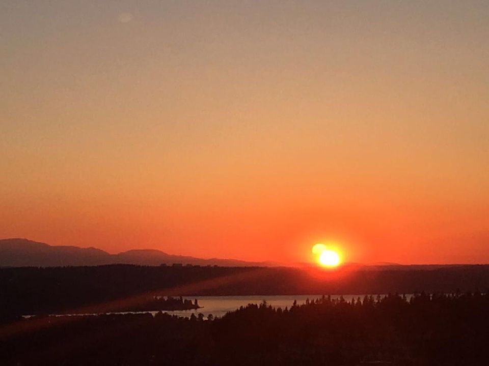 1st image of 1277 Pine Crest Cir NE