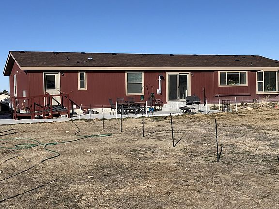 3rd image of 9805 Betty Ln