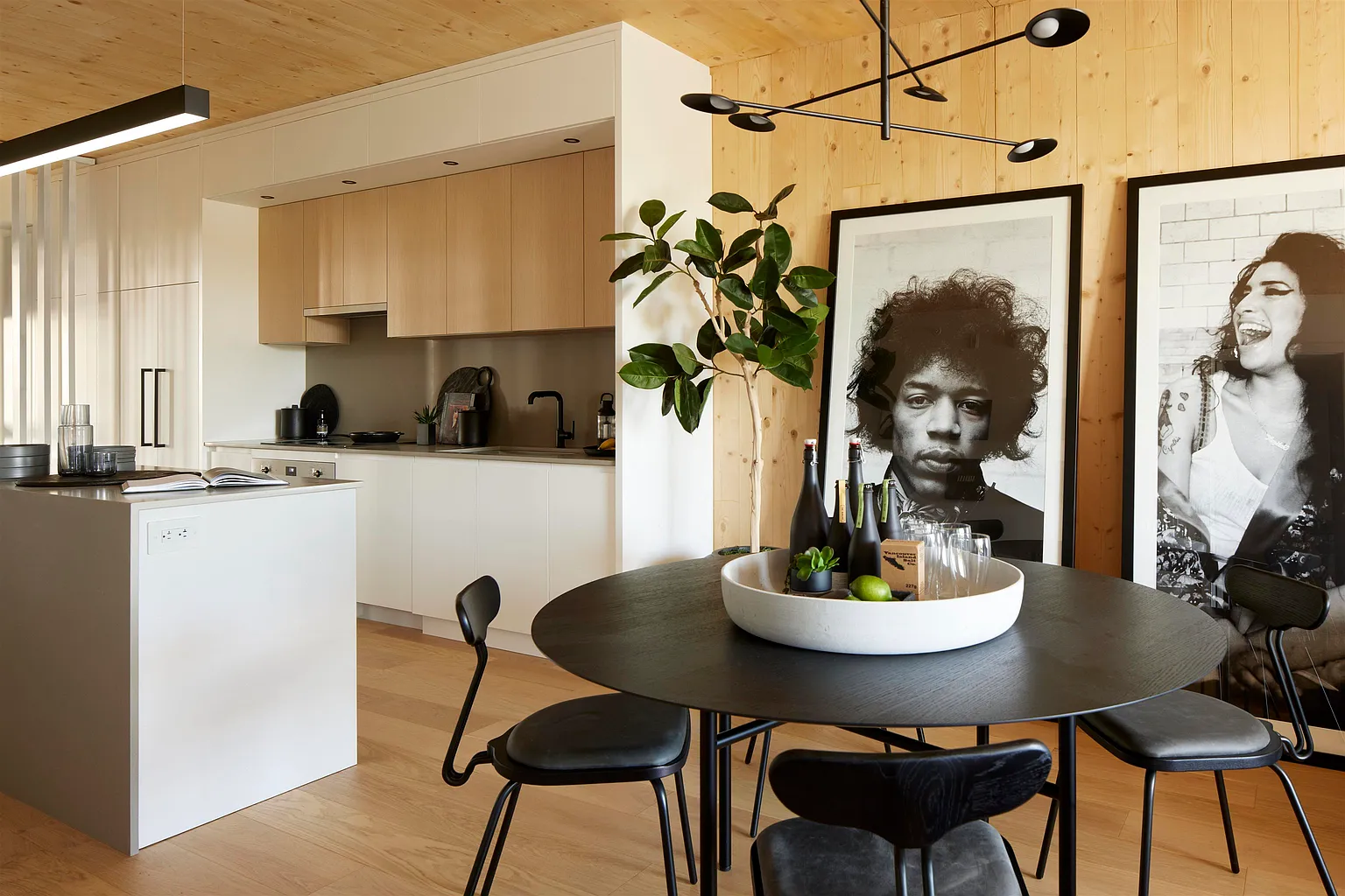 310 Salter St #316 photo 1