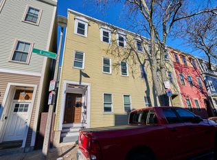 240 E St #2, Boston, MA 02127