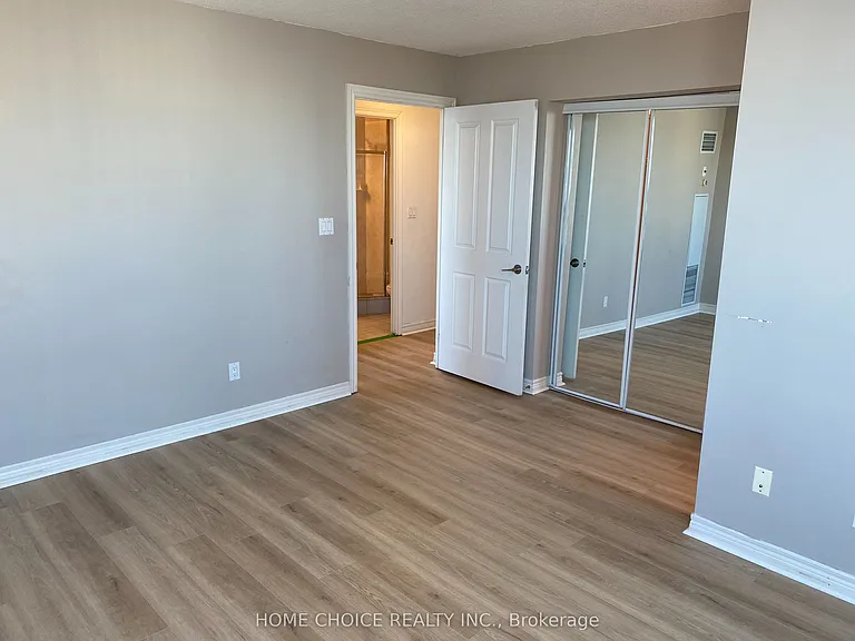 68 Corporate Dr #3233 — Photo 16