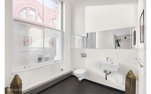 Rented by Douglas Elliman | media 23