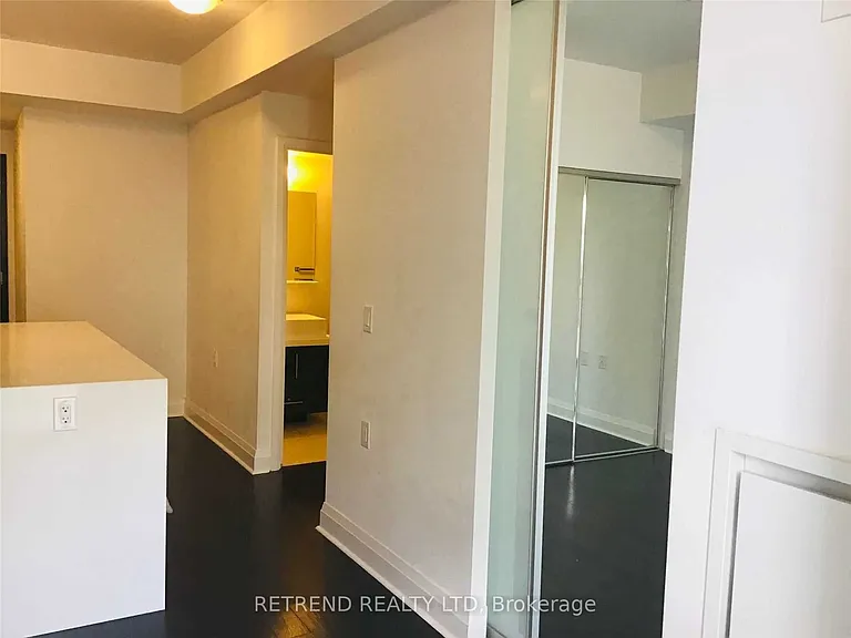 1080 Bay St #1201 — Photo 4