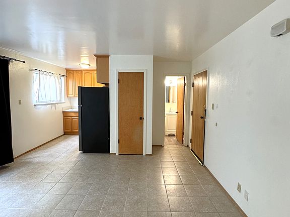 3rd image of 1231 16th Ave APT 2