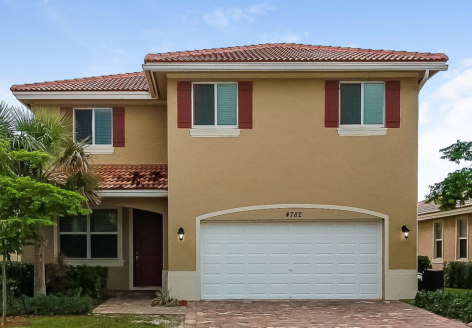 1st image of 4782 Foxtail Palm Ct