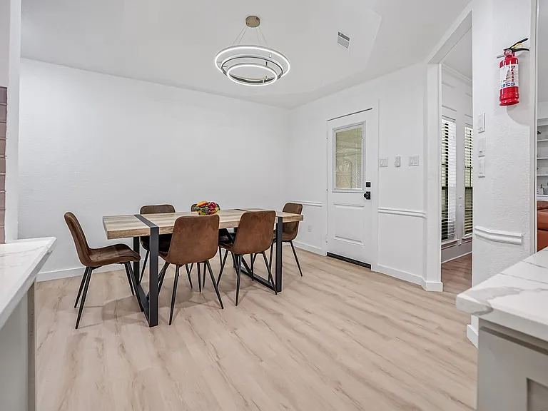 9090 Meadowcrest St — Photo 38