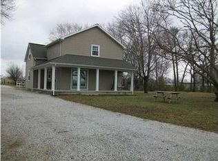4300 Moye Rd, Wadesville, IN 47638