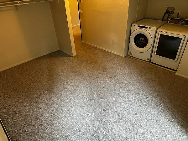 Burien Sky Apartments — Photo 8