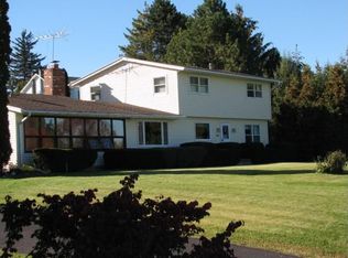 4882 W Lake Rd, Geneva, NY 14456