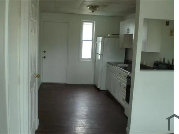 80 Dorchester St APT 3, Worcester, MA 01604