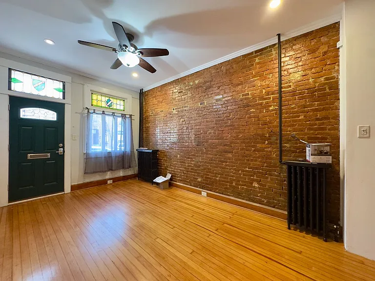 314 S Collington Ave — Photo 4