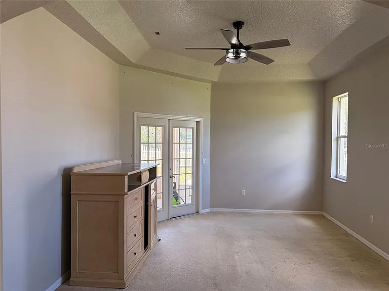 3010 Victoria Dr — Photo 23