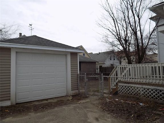 2nd image of 80 Carolina Ave